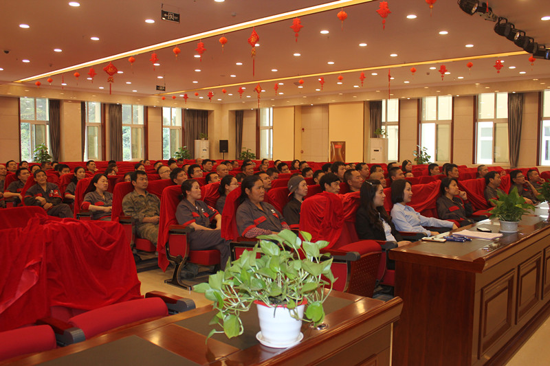 5月,勤牛消防培訓(xùn)忙,全員共筑安全墻 5月,勤牛消防培訓(xùn)忙,全員共筑安全墻